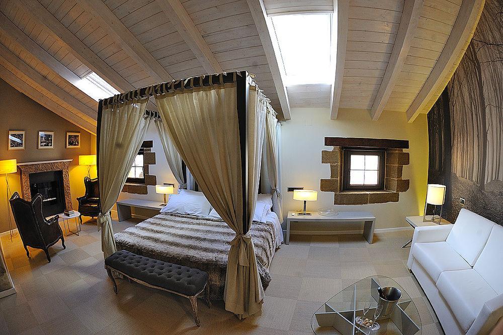 La De Country house *